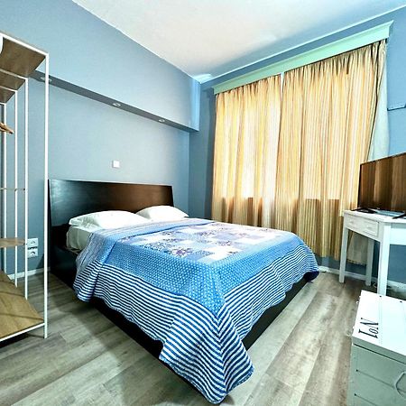 Hostel Monaco Funchal  Buitenkant foto