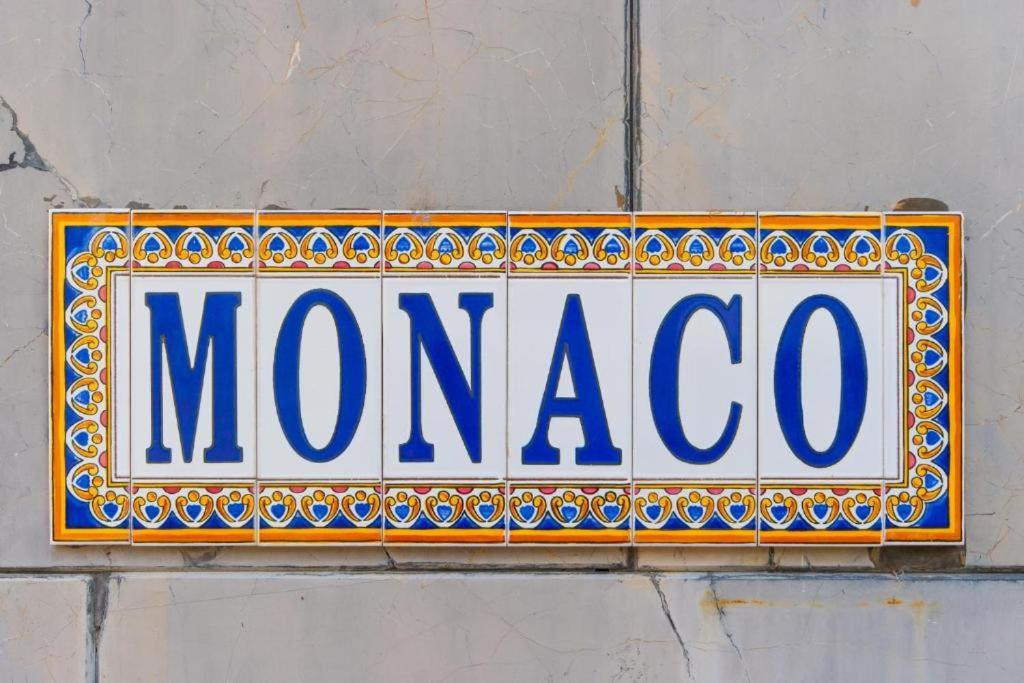 Hostel Monaco Funchal  Buitenkant foto