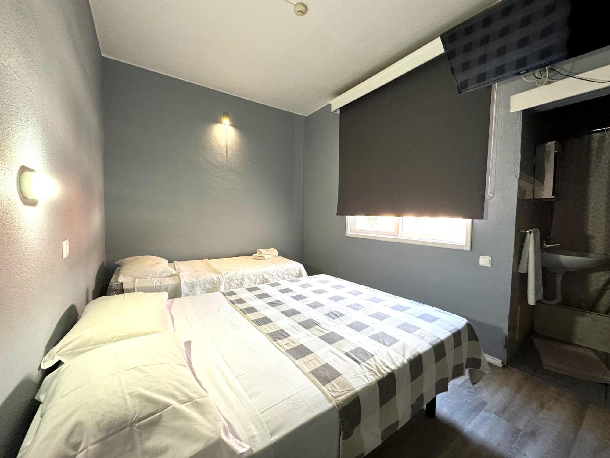 Hostel Monaco Funchal  Buitenkant foto
