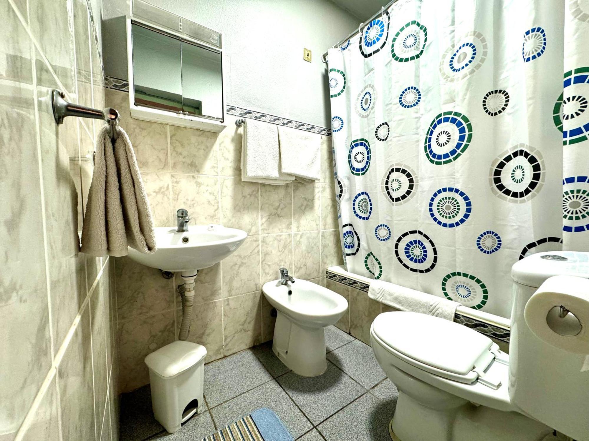 Hostel Monaco Funchal  Buitenkant foto