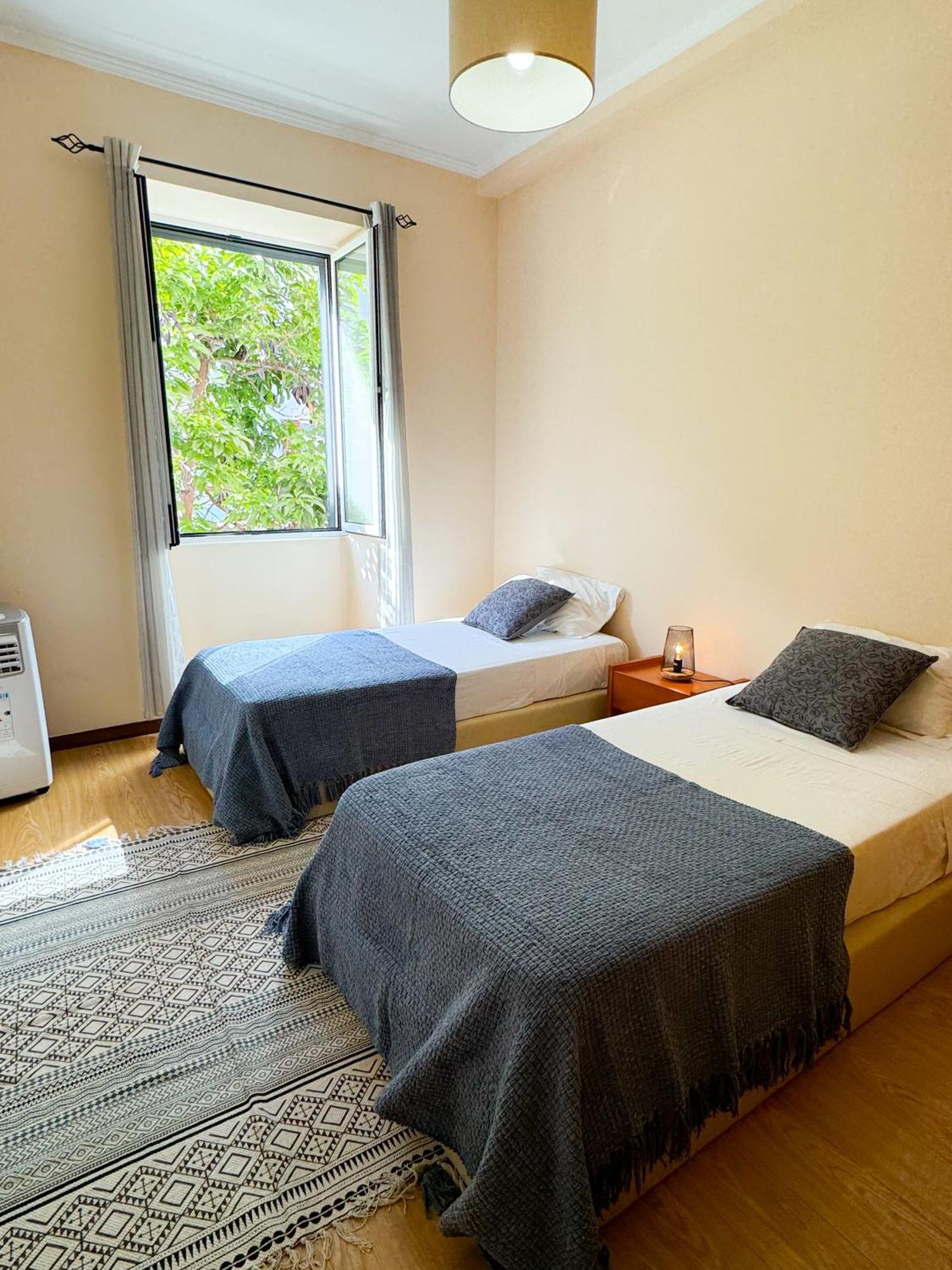 Hostel Monaco Funchal  Buitenkant foto