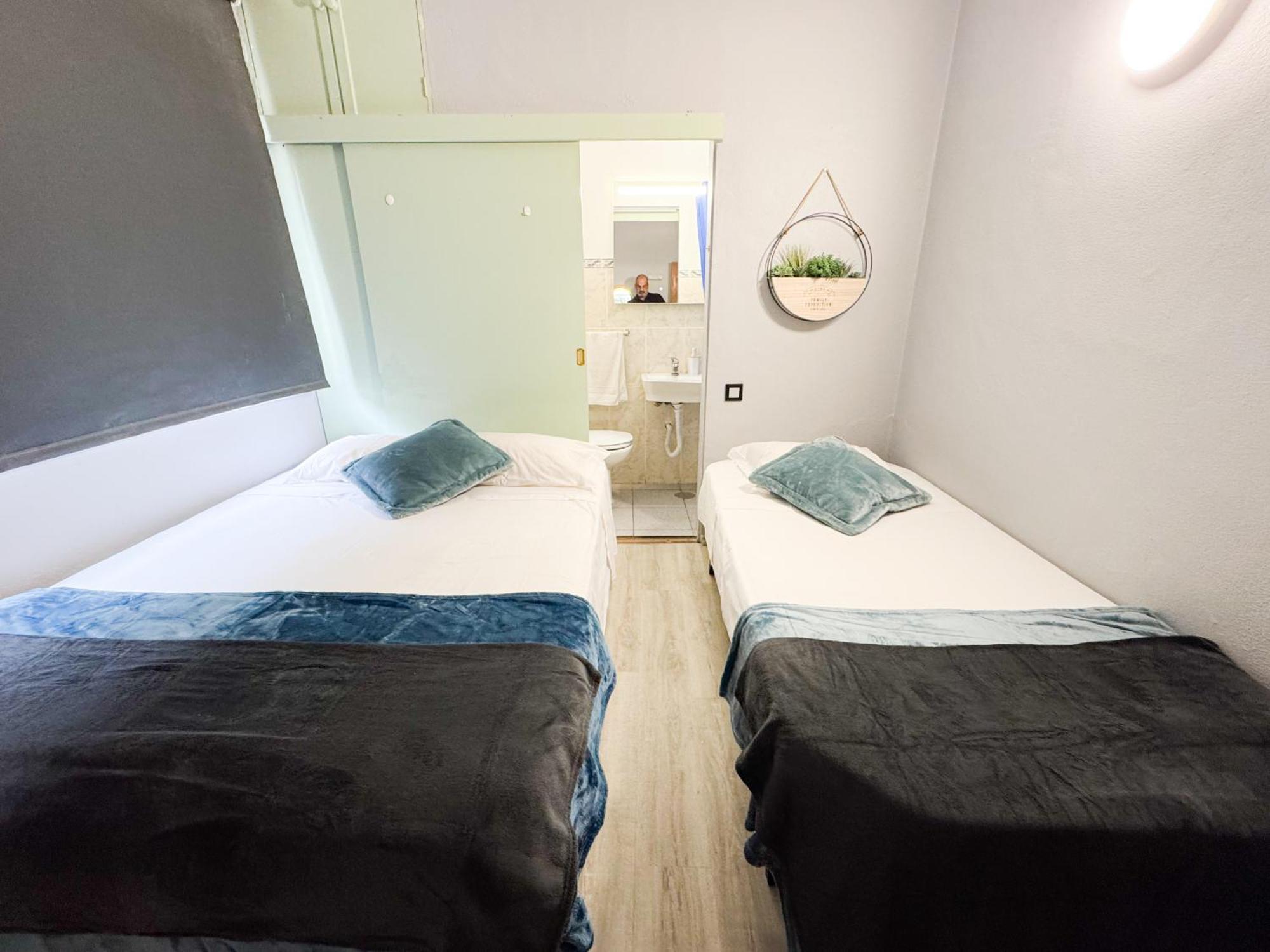 Hostel Monaco Funchal  Buitenkant foto